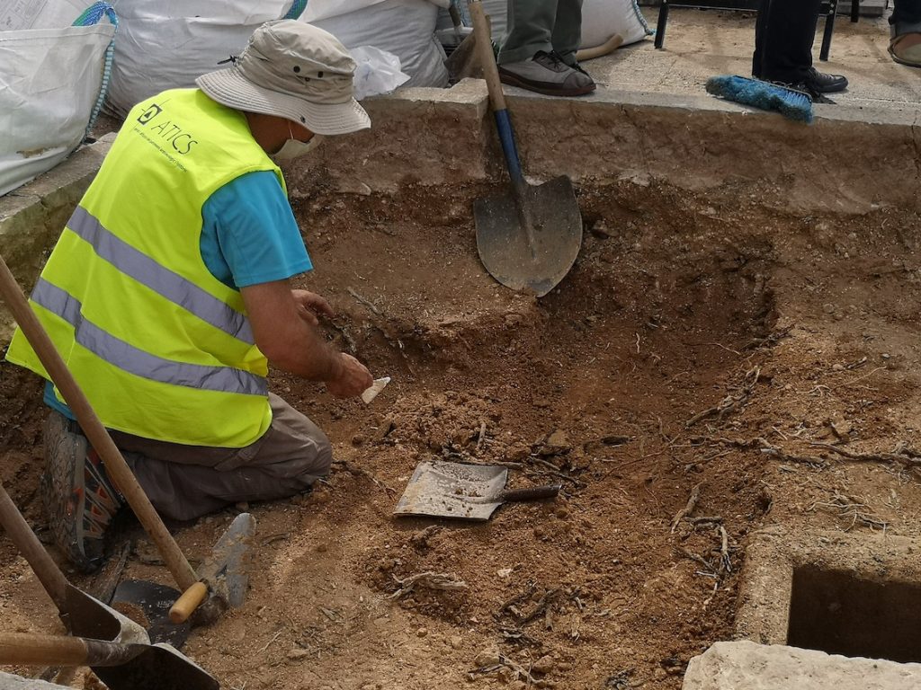 Inicio de los trabajos esta mañana en Bunyola (Foto: CAIB).