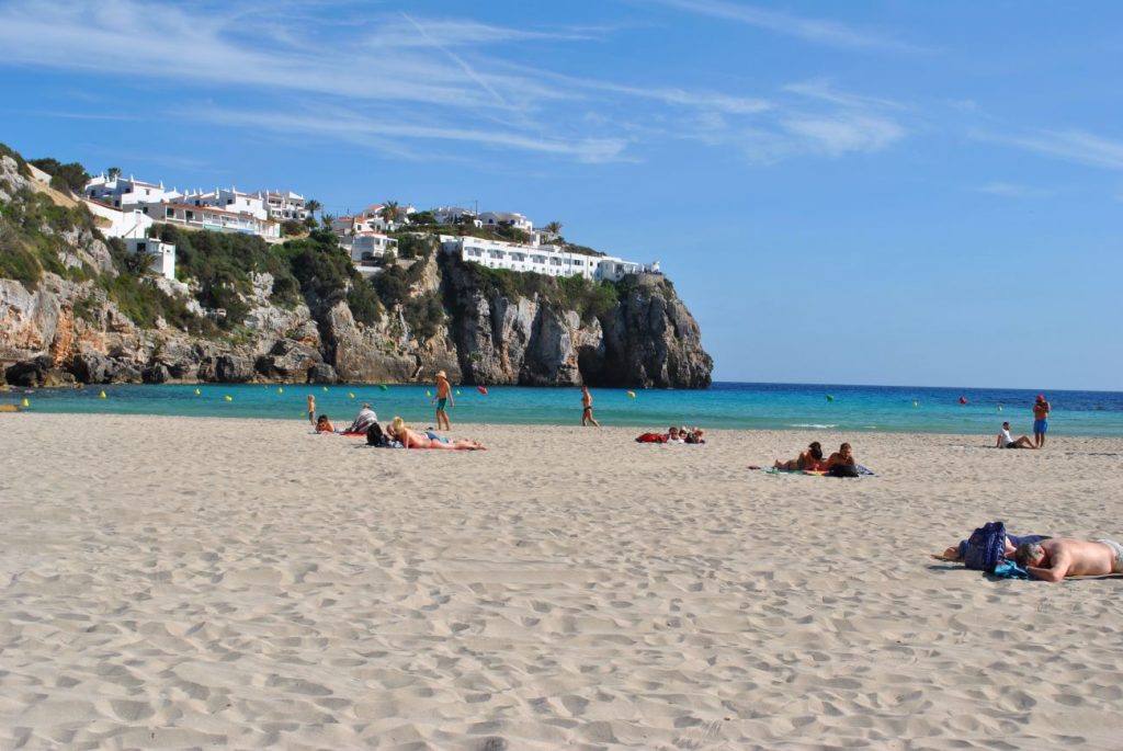 Cala en Porter, una de las playas del municipio (Foto: EA)