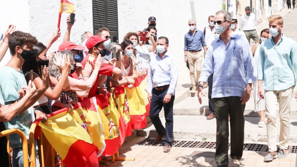 Los reyes se dirigían a comer a un restaurante del puerto de Ciutadella (Foto: Casa Real)