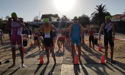 Joan Wager y Olga Alzina se imponen en la triatlón Sprint de sa Platja Gran