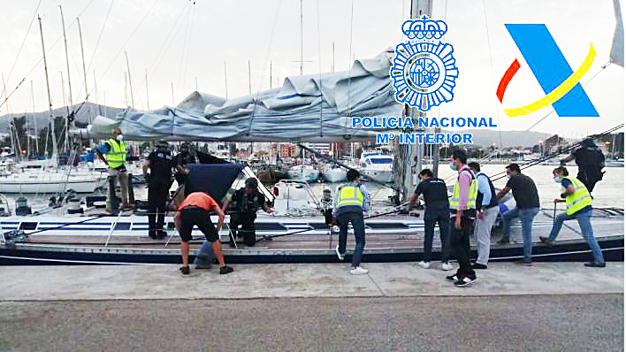 Un momento de la intervención de la Policía Nacional.