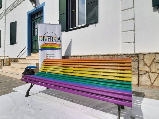 (Galería de fotos) El arco iris luce en bancos de Es Mercadal y Fornells