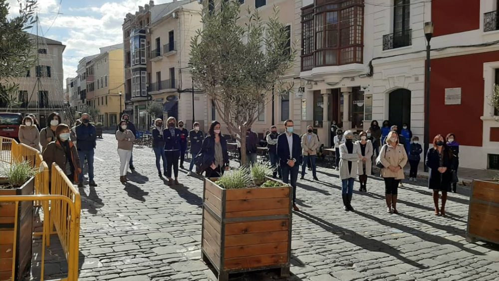 Concentración este miércoles en Maó (Foto: Ajuntament de Maó)