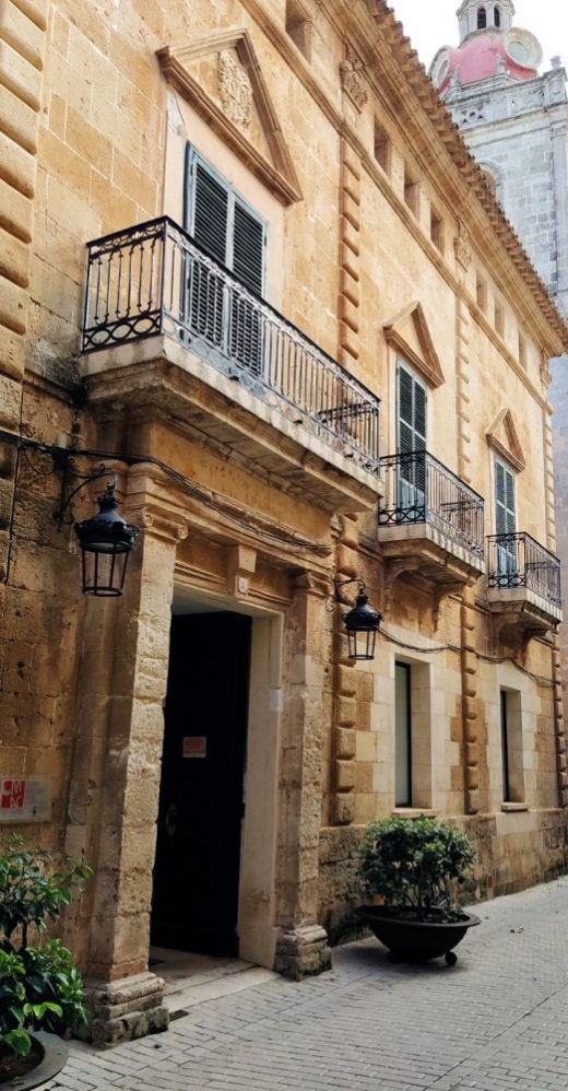 Edificio Saura Morell en Ciutadella