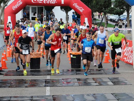 (Galería de fotos) Pasión por el atletismo en Sant Lluís