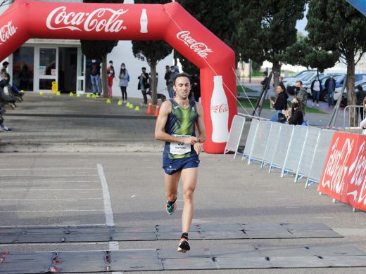 (Galería de fotos) Pasión por el atletismo en Sant Lluís