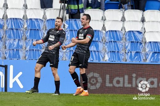 Sergi Enrich celebra su gol (Foto: La Liga)