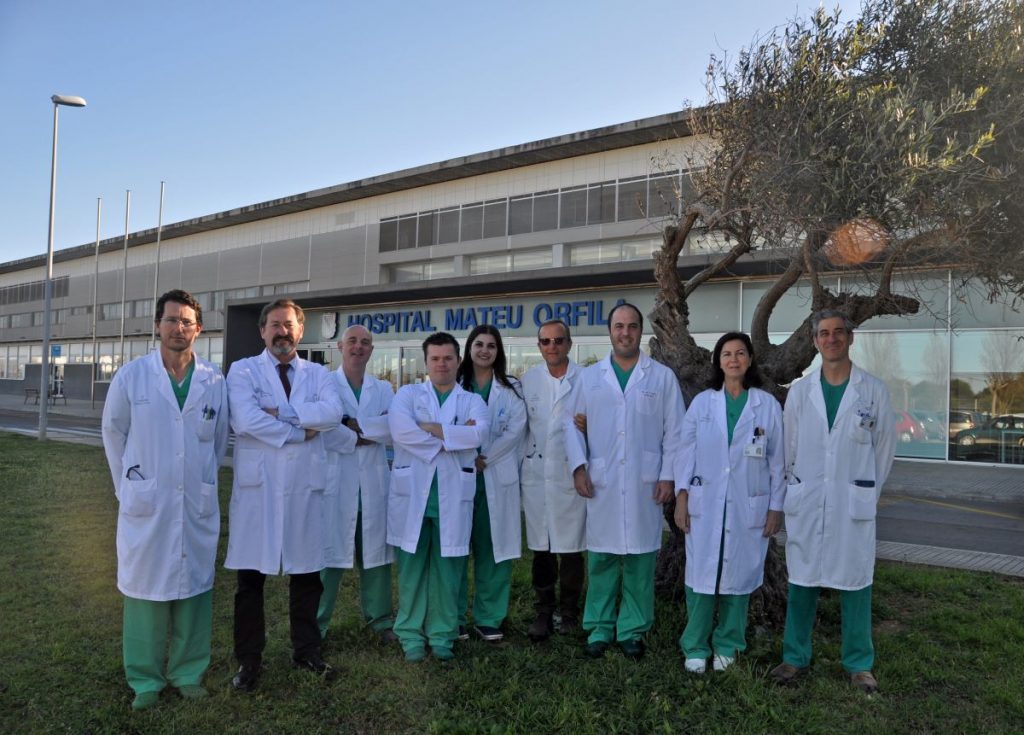 Imagen de los miembros del servicio en el Hospital menorquín