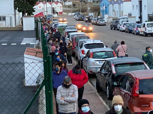 (Fotos) Respuesta masiva contra la Covid en Alaior