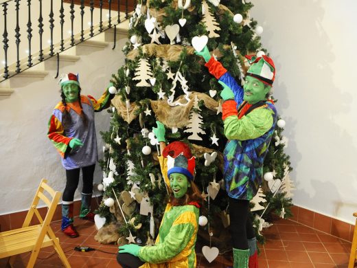 Los Llumets estrenan las actividades navideñas desde su casa por la Covid