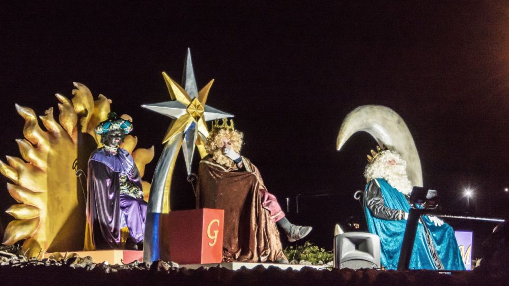 Los Reyes Magos llegaron a toda la isla (Fotos: Mikel Llambías y Gerard Seguí)