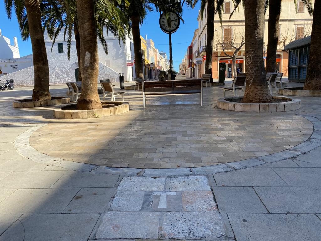 Plaza de Ses Palmeres en Ciutadella (Foto: T.M)