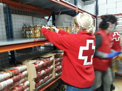 Voluntarios de la Cruz Roja