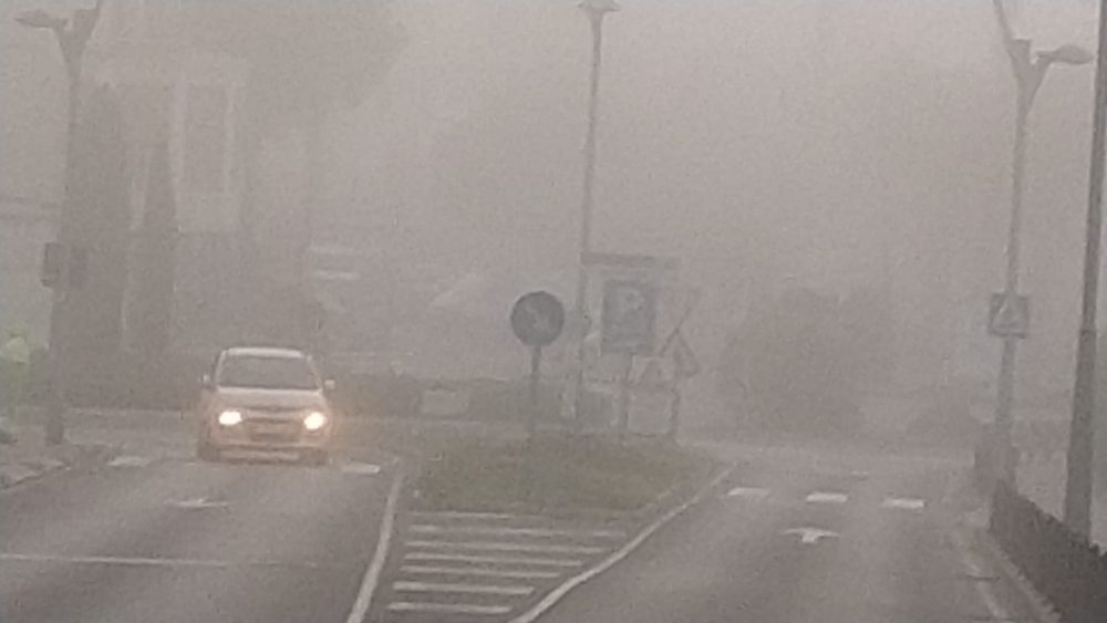 Niebla en el centro de Maó en una imagen de archivo (Foto: Jordi Ribera)