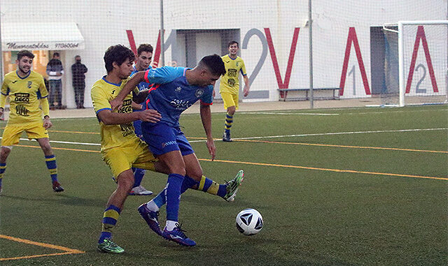 Partido de Regional entre el Sporting i el Penya.