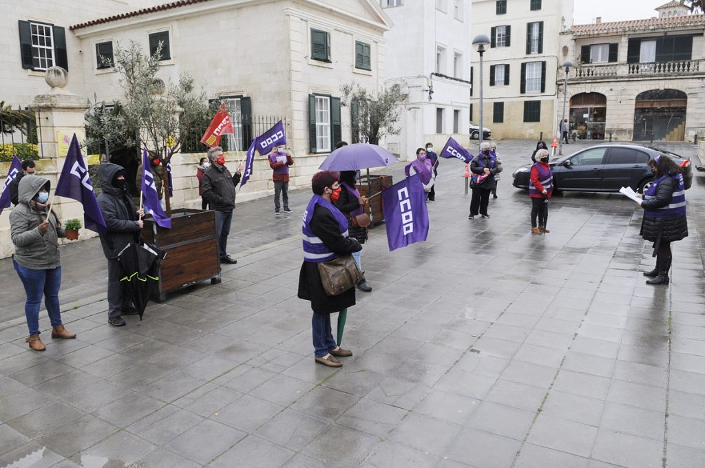 Manifestació 8-M a Maó.