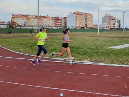 (Fotos) “Lita” López bate el récord de España de 80 metros vallas en máster 45