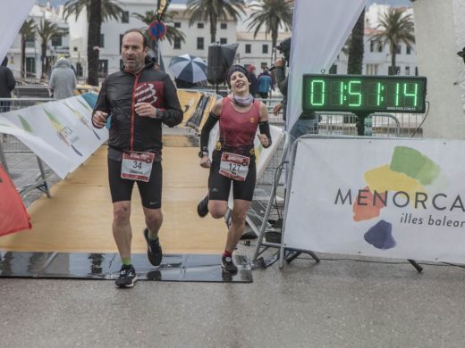 (Galería de fotos) Mitja Marató de Fornells: lluvia, viento y acento mallorquín