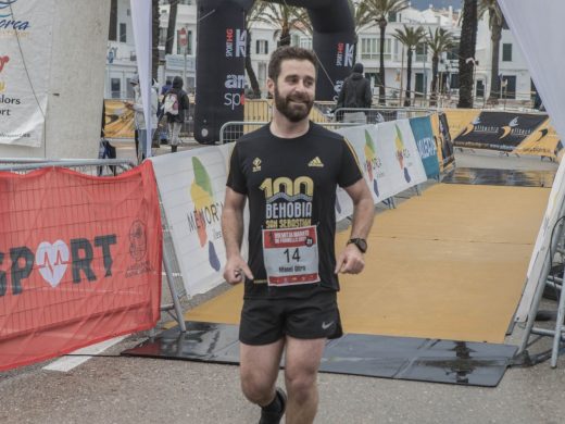 (Galería de fotos) Mitja Marató de Fornells: lluvia, viento y acento mallorquín