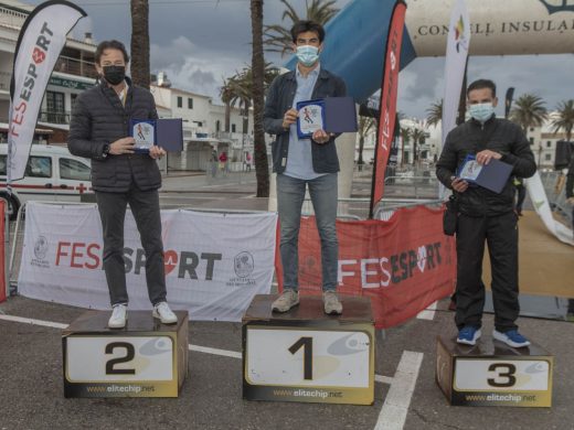 (Galería de fotos) Mitja Marató de Fornells: lluvia, viento y acento mallorquín