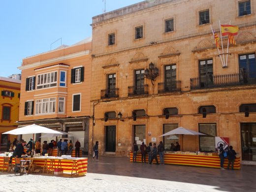 (Fotos) Animación en el Día del Libro en Maó