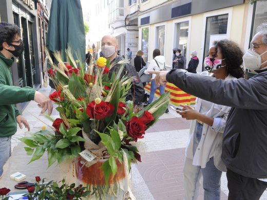 (Fotos) Animación en el Día del Libro en Maó