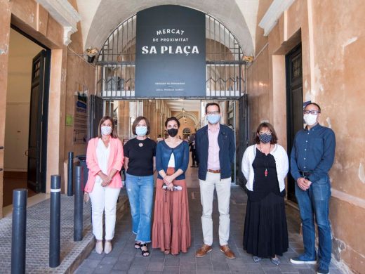 (Fotos) La nueva imagen de “Sa Plaça”  en el Claustre del Carme de Maó