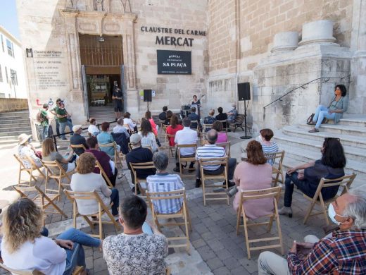 (Fotos) La nueva imagen de “Sa Plaça”  en el Claustre del Carme de Maó