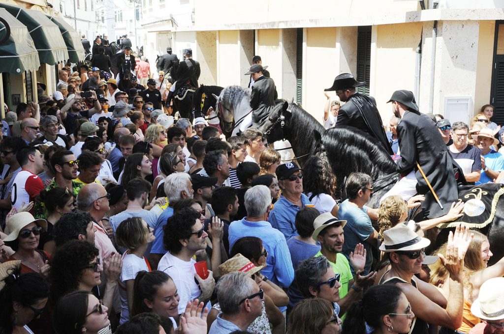 Un año más sin caballos.