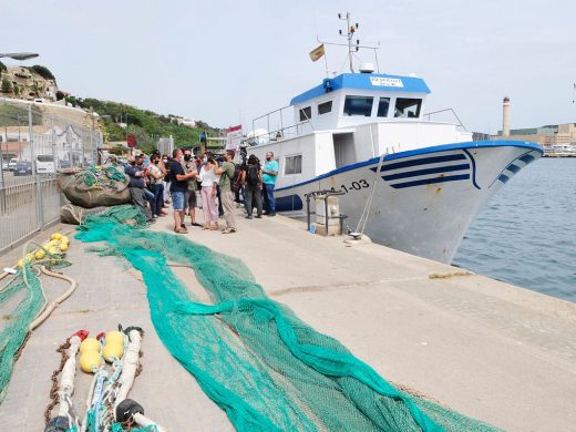 Los pescadores de Menorca “en peligro de extinción” contra la normativa europea