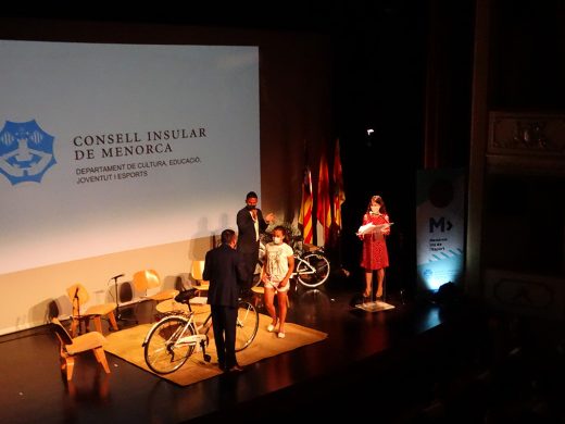 (Fotos) El Consell entrega los premios del deporte en edad escolar