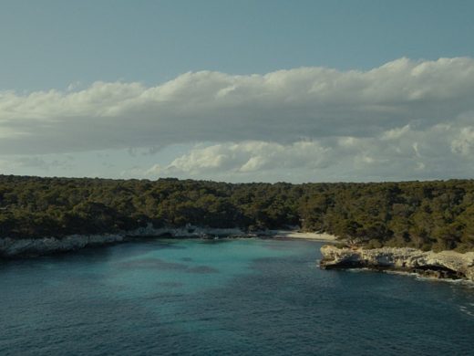 (Fotos y vídeo) Poesía, amor, Menorca y Estrella Damm