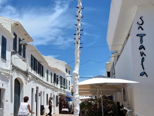 La obra “El látigo del viento”, en Fornells