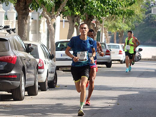 (Fotos) Joan Solé y Maria Pallicer ganan las Curses Populars en Es Castell