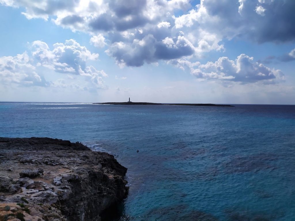 Por la mañana se verán algunas nubes bajas en la isla (Foto: EA)