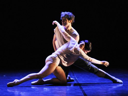 La danza conmueve en el Teatro Principal de Maó