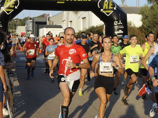 (Fotos) Joan Solé y Maria Pallicer triunfan también en las Curses Populars de Ferreries