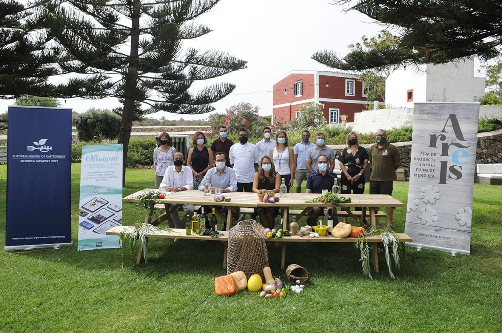 Foto de familia en la presentación del evento (Foto: Tolo Mercadal)