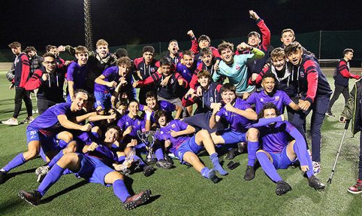 Celebración tras el triunfo del Menorca B (Foto: deportesmenorca.com)