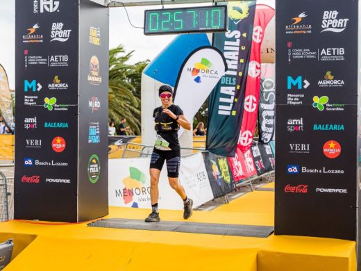 (Fotos) Allés repite triunfo y Esteve debuta con victoria en la October Trail Menorca