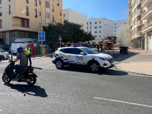 (Fotos) Incendio en el Bar Virginia de Maó