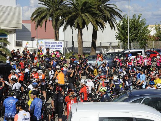 Primeras pedaladas de la XX Volta Cicloturista Internacional de Menorca