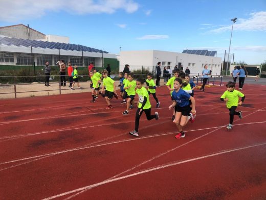 (Fotos) Numerosa participación en el primer control de pista de invierno en Maó