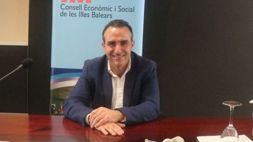 Rafel Ballester cree que hay que cambiar "por consenso" el modelo productivo de las islas (Foto: Mallorcadiario)