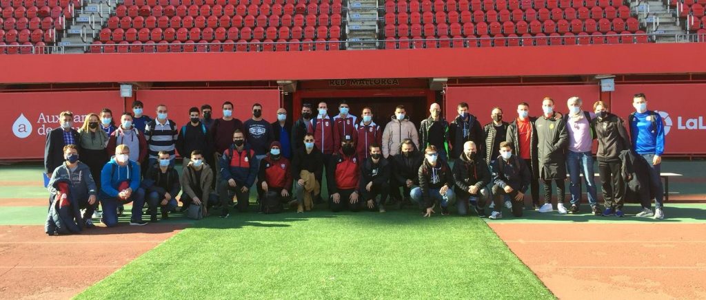 Los técnicos de la Isla, en su visita a Son Moix.