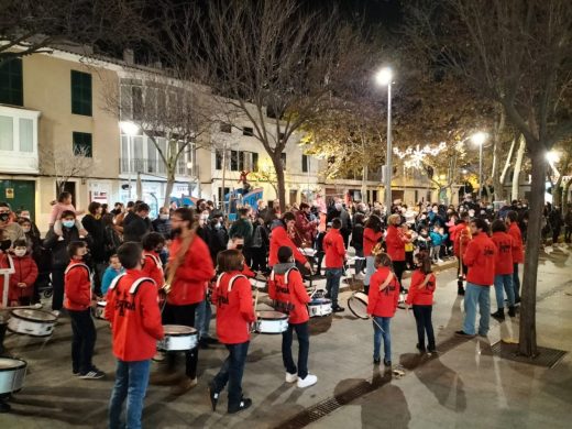 Alaior también enciende sus luces navideñas