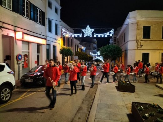 Alaior también enciende sus luces navideñas