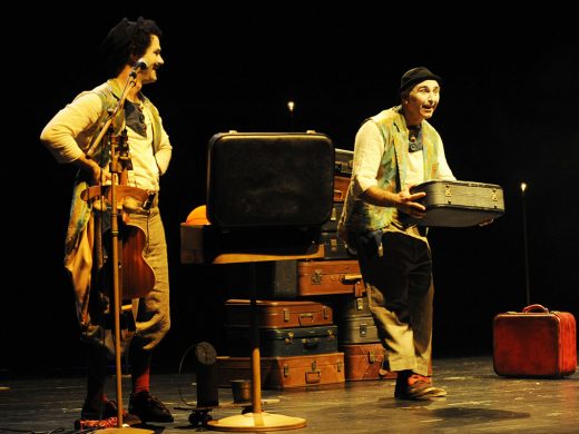 (Fotos) Una maleta de teatro infantil