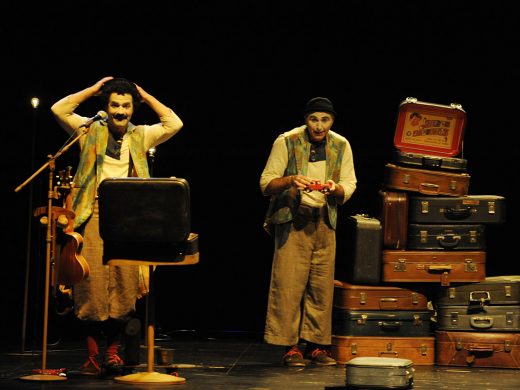 (Fotos) Una maleta de teatro infantil