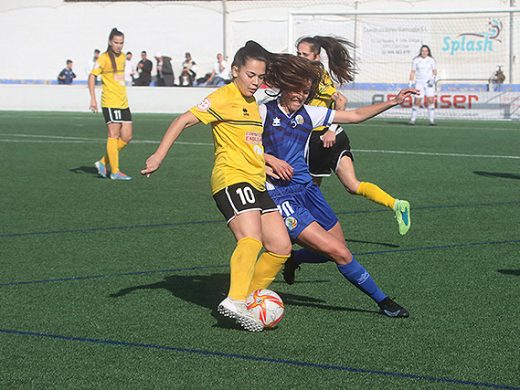 (Fotos) El Sant Lluís se queda a medio camino